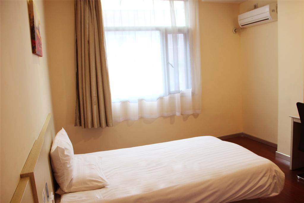 Hanting Hotel Shanghai Hongqiao Railway Station Huqingping Highway Bagian luar foto